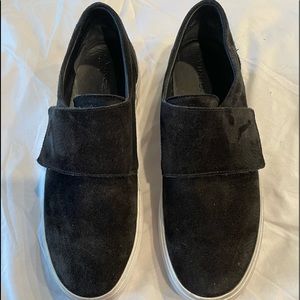 Vince Platform Suede Sneaker